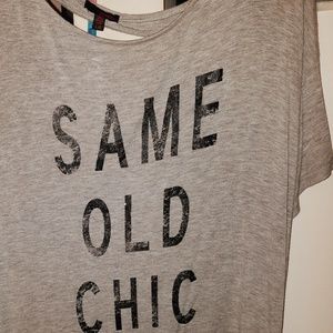 Grey graphic tshirt